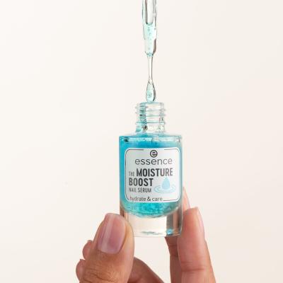 Essence The Moisture Boost Nail Serum Nagelpflege für Frauen 8 ml
