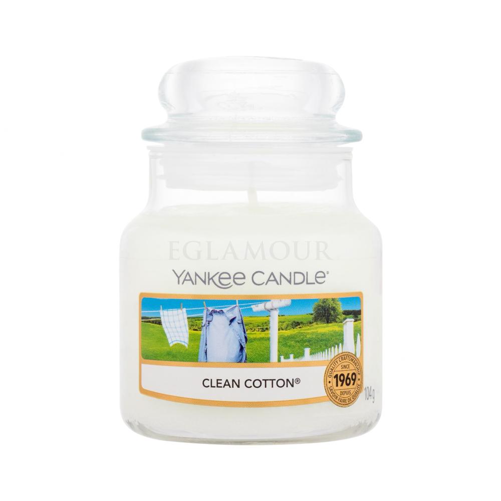https://www.eglamour.de/data/cache/thumb_min500_max1000-min500_max1000-12/products/321930/1674907043/yankee-candle-clean-cotton-duftkerze-104-g-405899.jpg